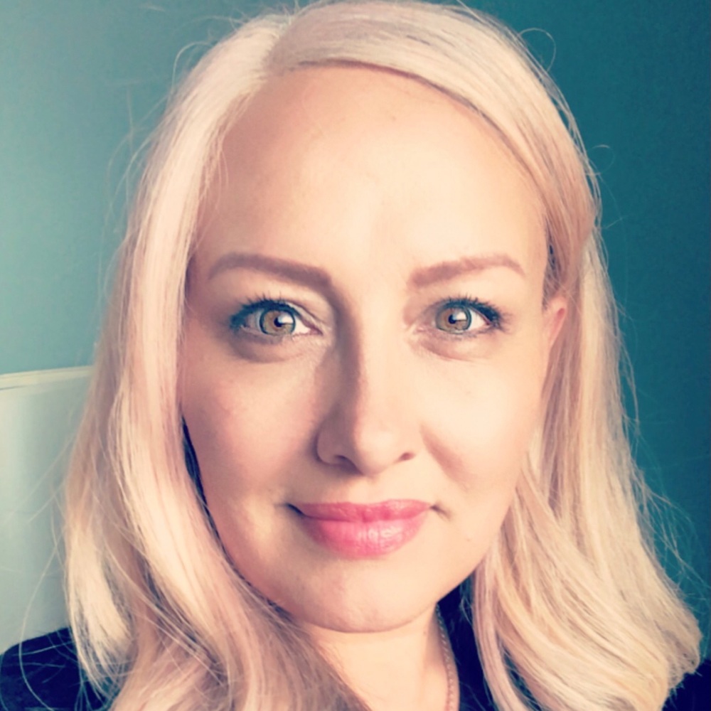 Meet your Posher, Juli-anna